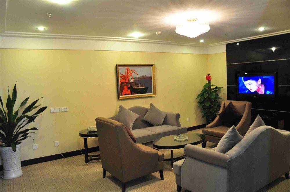New Cozy Harbour Hotel Nanning Buitenkant foto